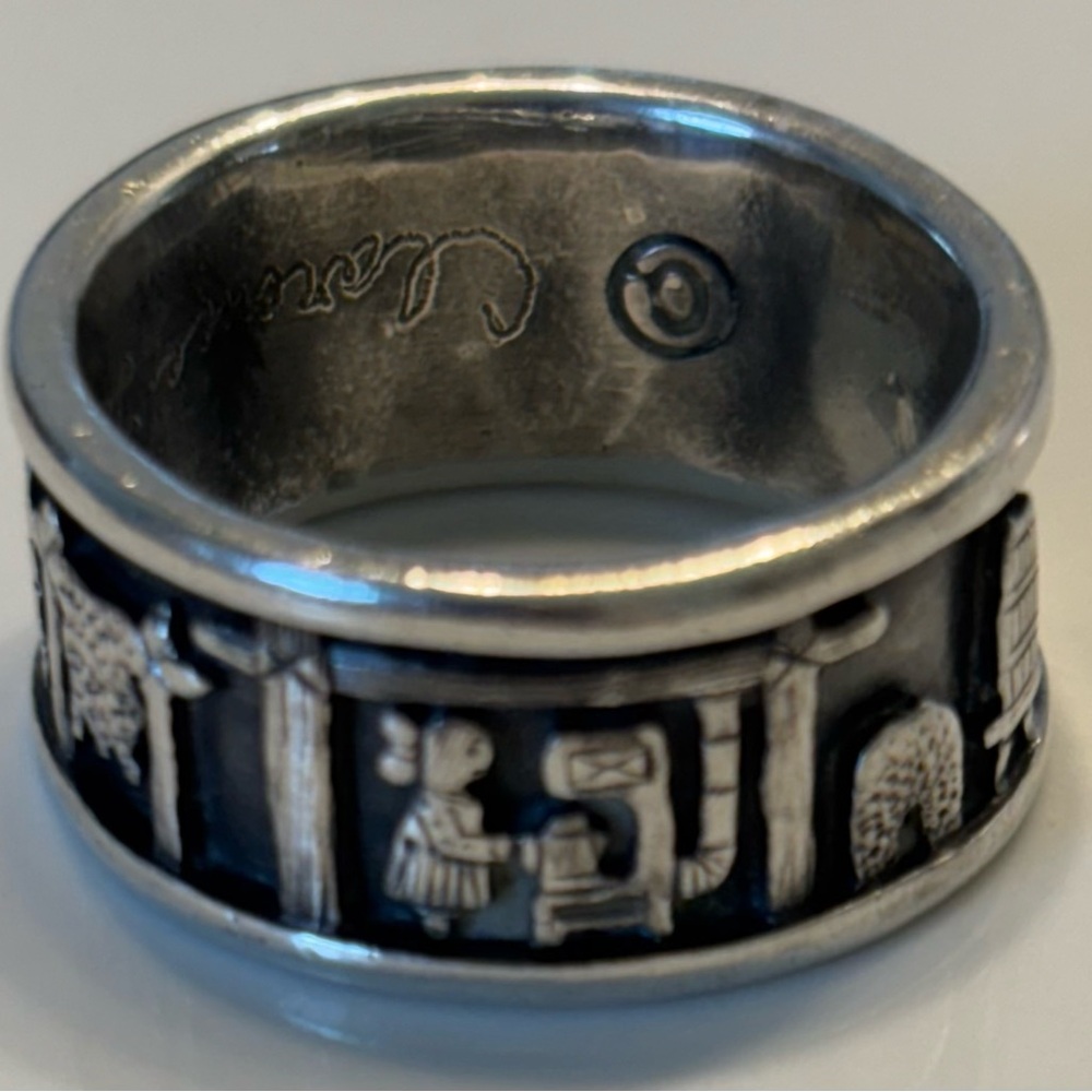 Artist Signed CLARENCE LEE Navajo Story Ring!